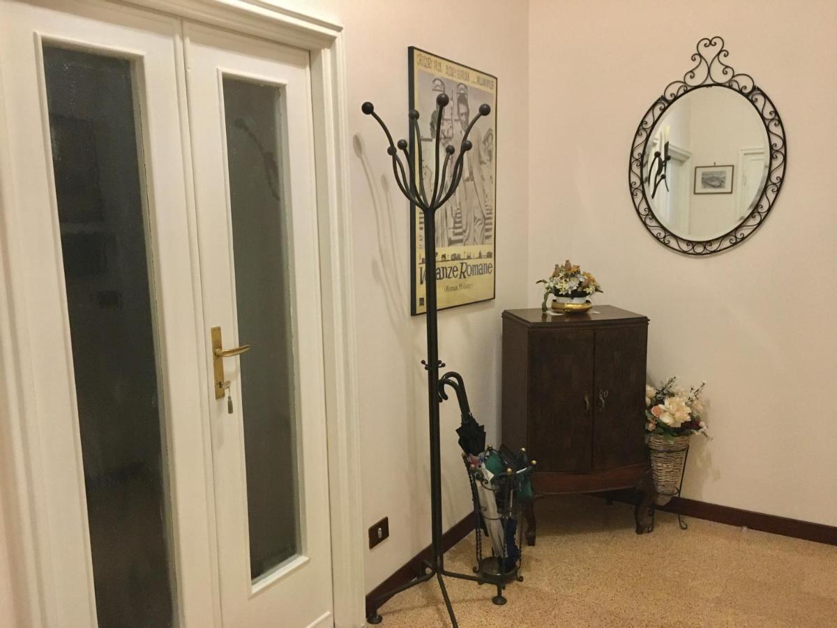 Apartment Tourist Flat - A Due Passi Rome